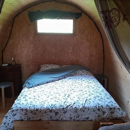 Hotel La Petite Echelle Rochejean Esterno foto